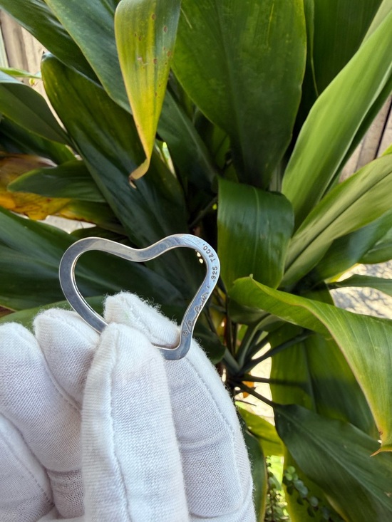 TIFFANY&CO. Silver 925 Elsa Peretti Open Heart Key Ring Authentic - Picture 8 of 12